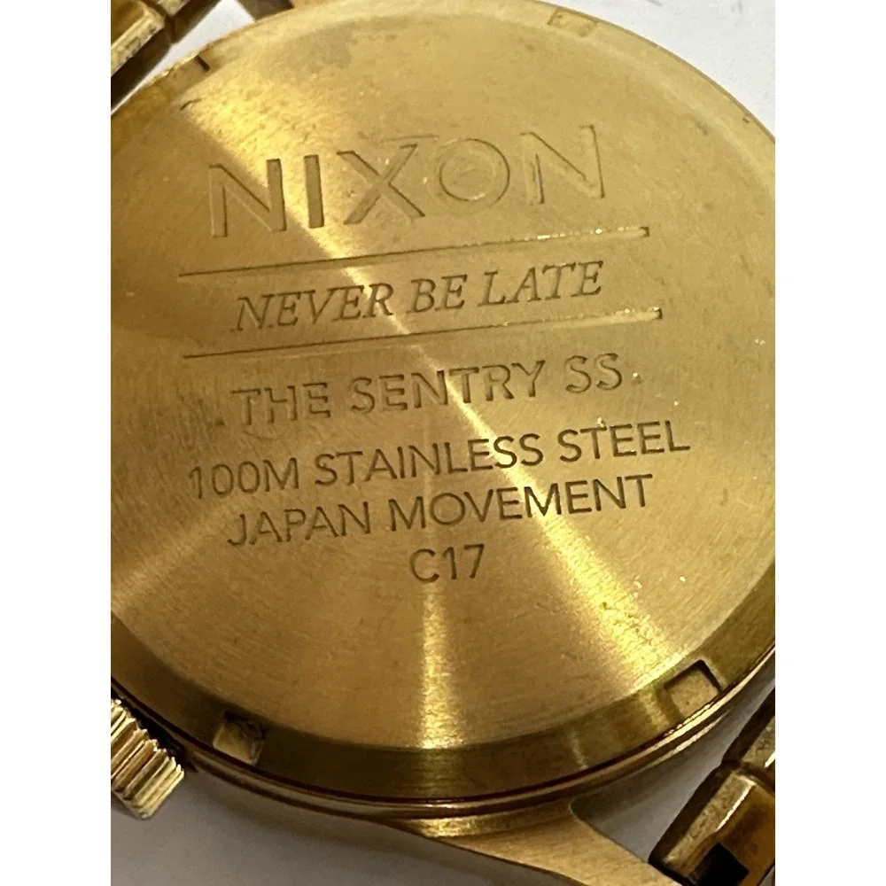 Nixon The Sentry‎ Never Be Late New Battery Mens Watch 42MM 7